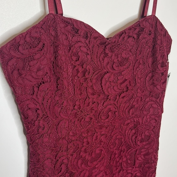 NWT Lulu’s License to Love Burgundy Maroon Lace Bodycon Sleeveless Mini Dress - Picture 6 of 11